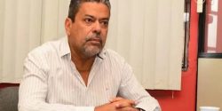 Hiran Gonçalves se desespera, ataca Romero Jucá e cobra posicionamento de Bolsonaro